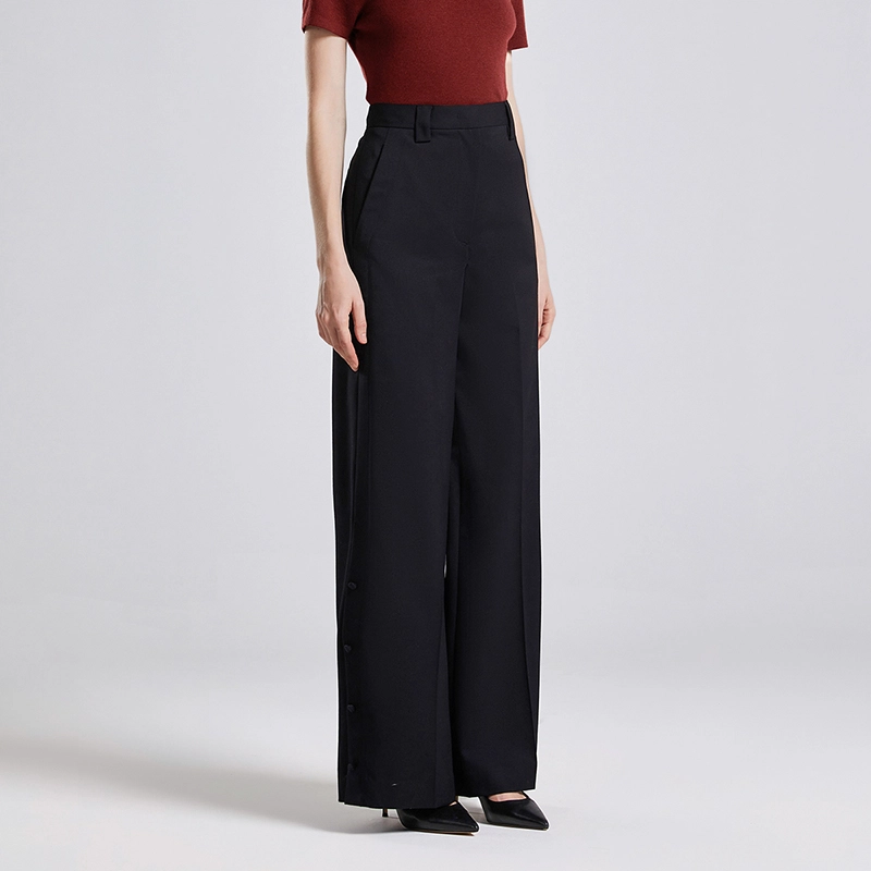 NINE WEST