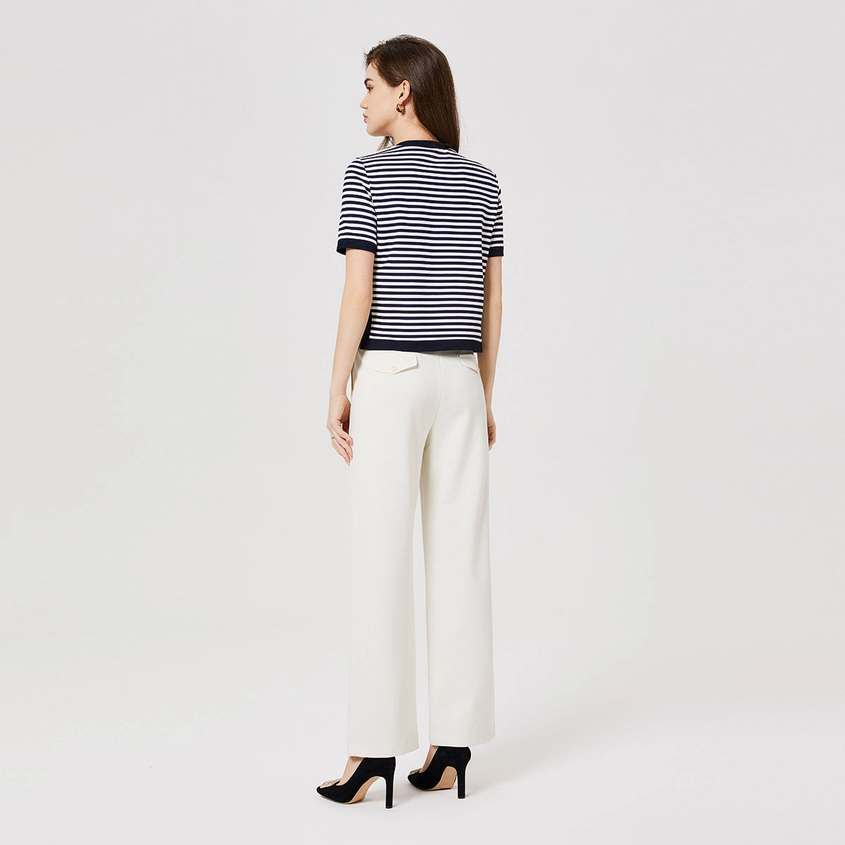 NINE WEST