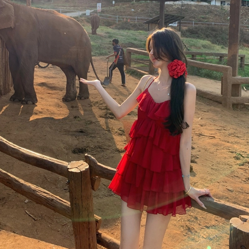木清清 露背挂脖设计感吊带连衣裙 女款 红色