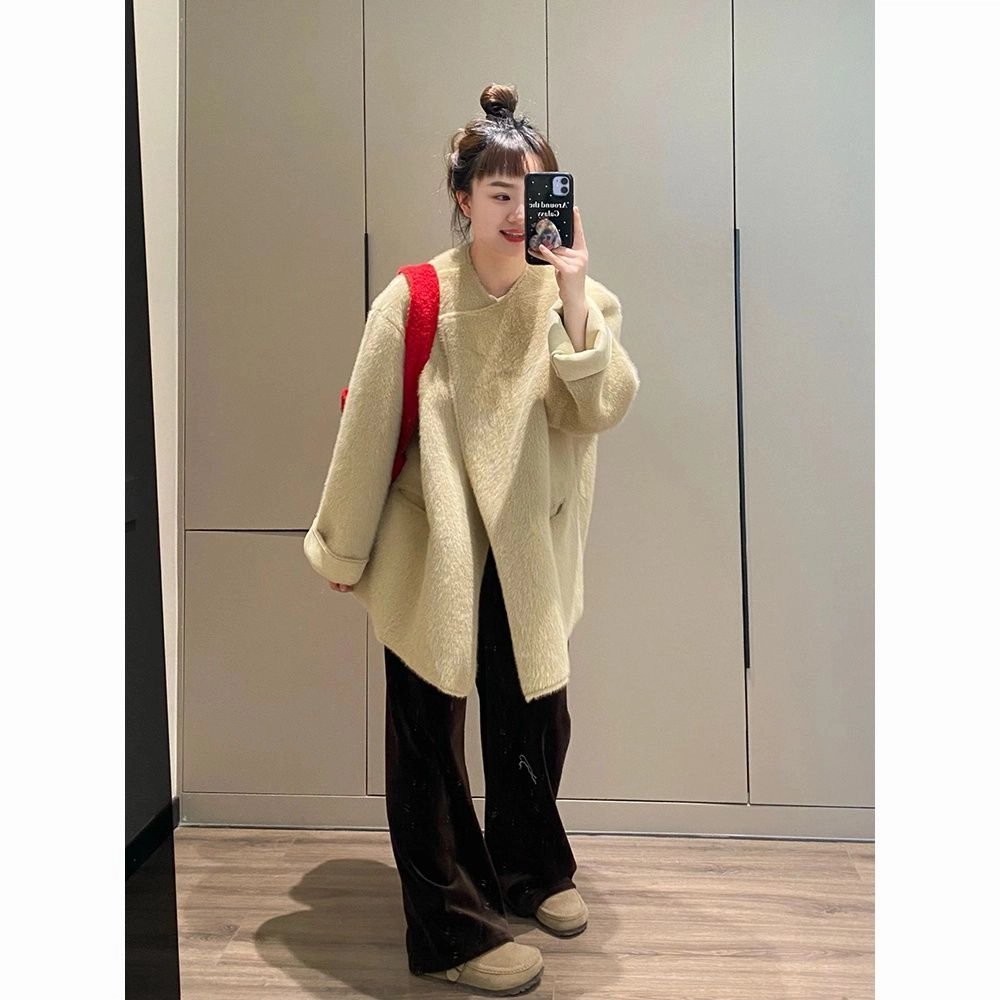 邓大喵 水貂绒休闲宽松简约皮毛一体秋冬仿毛绒外套加厚皮草 女款