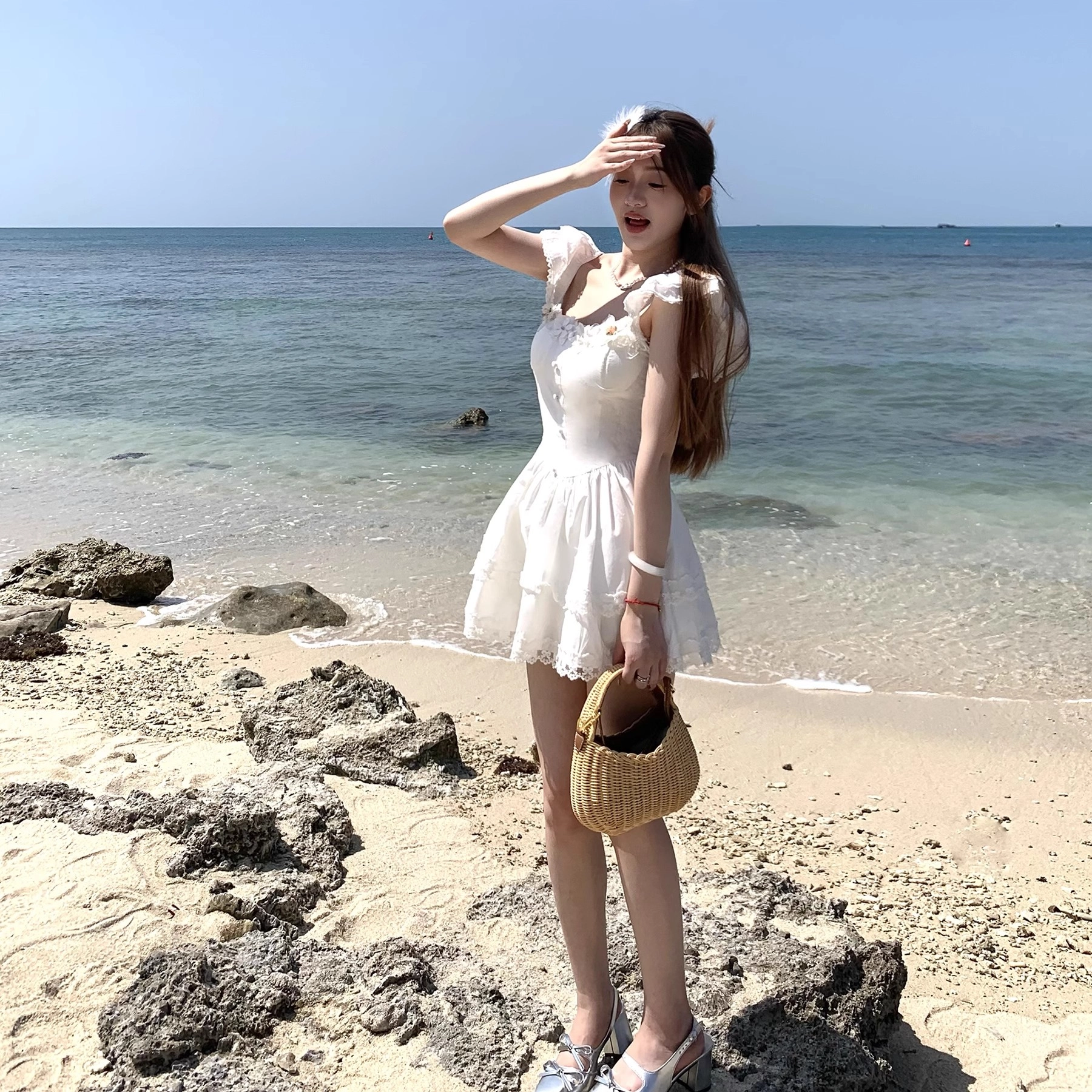 邓大喵 甜美小飞袖花朵公主裙夏季法式初恋收腰蓬蓬裙短袖连衣裙 女款