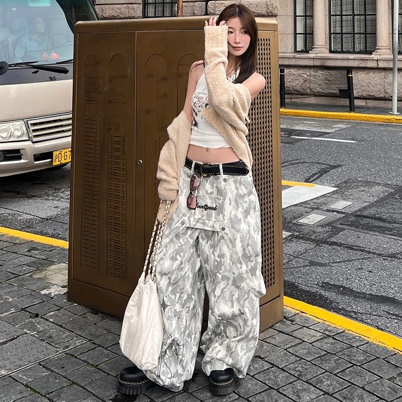 邓大喵 美式复古浅灰色迷彩不规则印花飘带分割设计梭织长裤休闲裤 女款