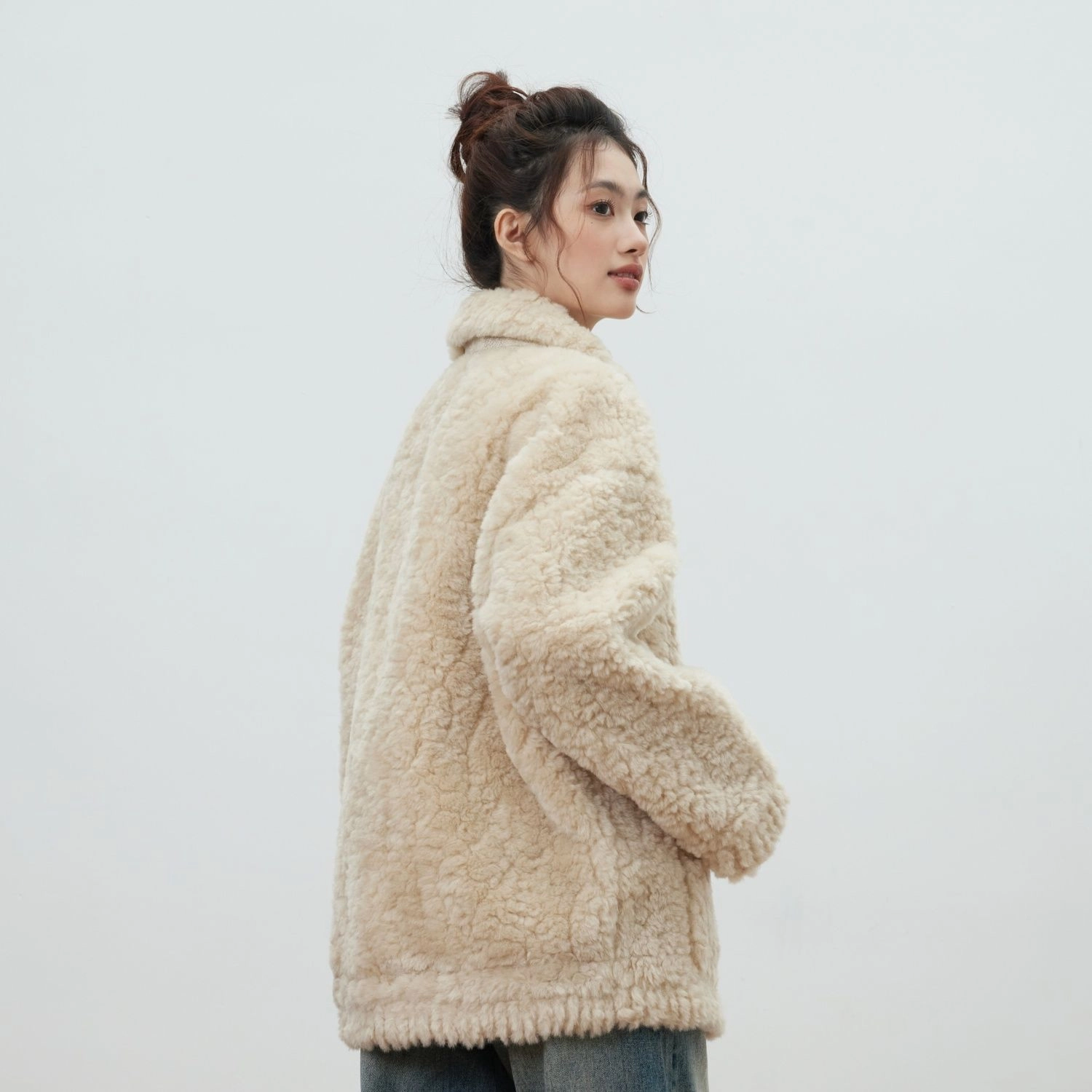 邓大喵 时尚舒适休闲百搭绒感外套 女款