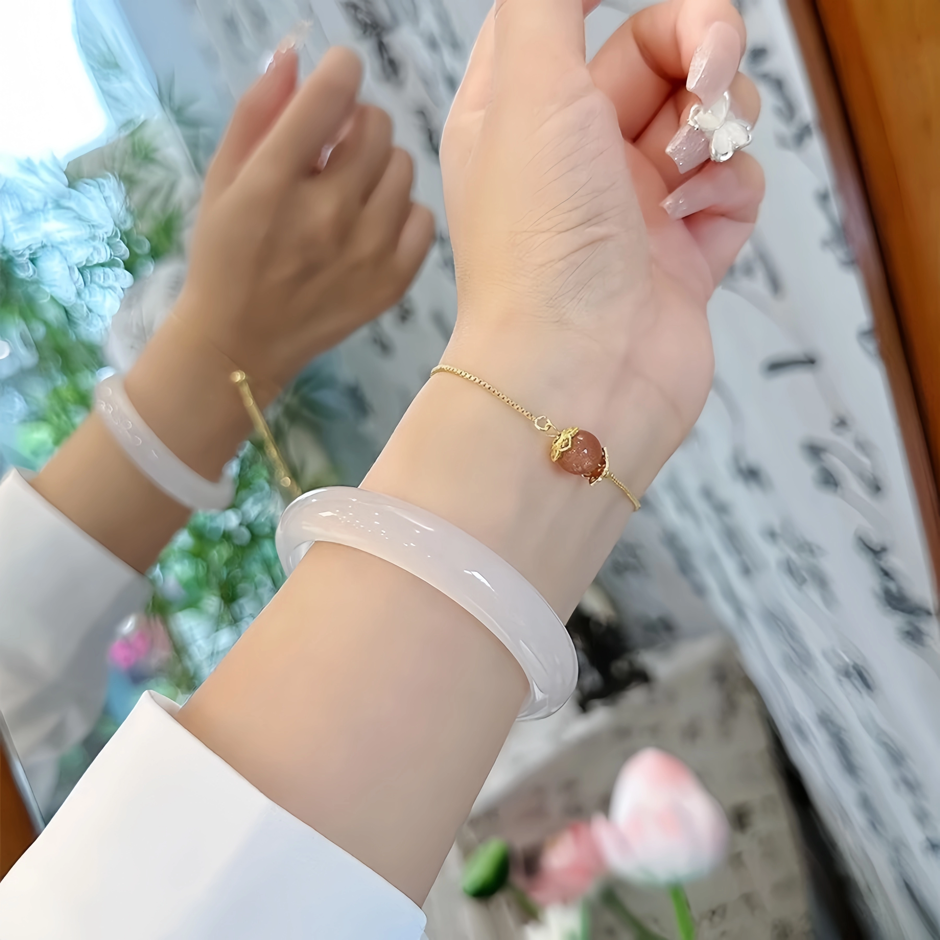 镯瑾 新中式国潮 人间最美白月光 新中式国风汉服 中式美学时尚 清冷高级感 玉髓 玉石手镯 男女同款情侣款