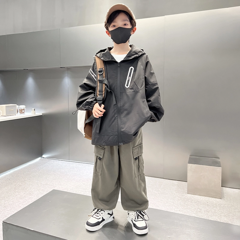 木木屋 舒适亲肤简约连帽拉链长袖夹克外套青少年
