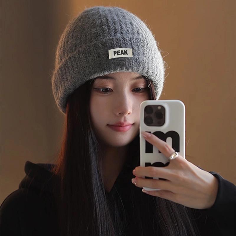 匹克 简约纯色设计高级感冬季户外运动骑行保暖针织帽含羊毛 聚酯纤维 绒线帽 男女同款情侣款