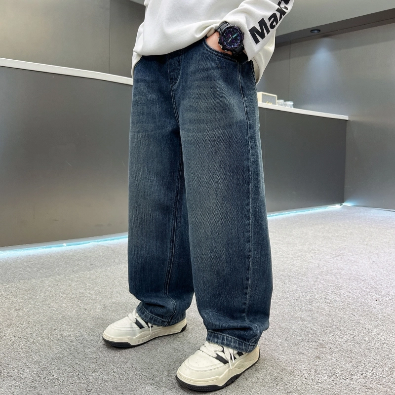 俞兆林牛仔裤 男大童酷帅纯色潮范直筒户外健身跑步舒适亲肤 青少年