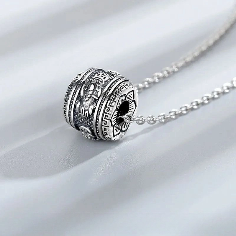 CUTE DAME S990