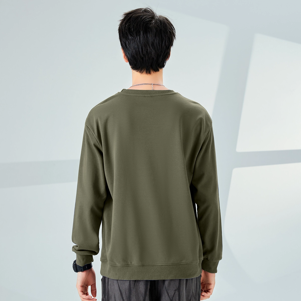棉致 简约纯色复古休闲柔软抗皱舒适基础百搭美式街头宽松落肩套头圆领卫衣 男女同款