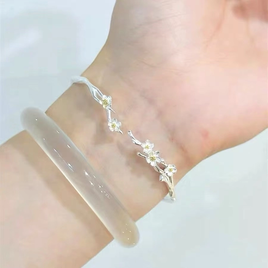 麟典 莫离茉莉花开口镯森系小清新甜美可爱国风新中式小众设计手饰手环女生饰品 优雅简约百搭通勤 高级礼盒 合金 手镯 女款