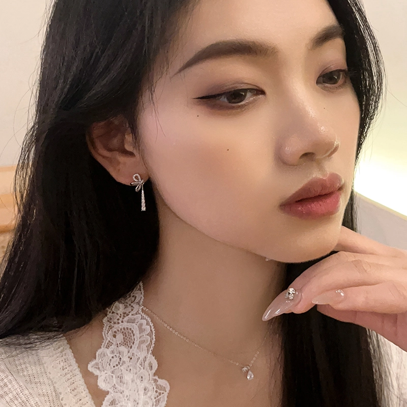 S925