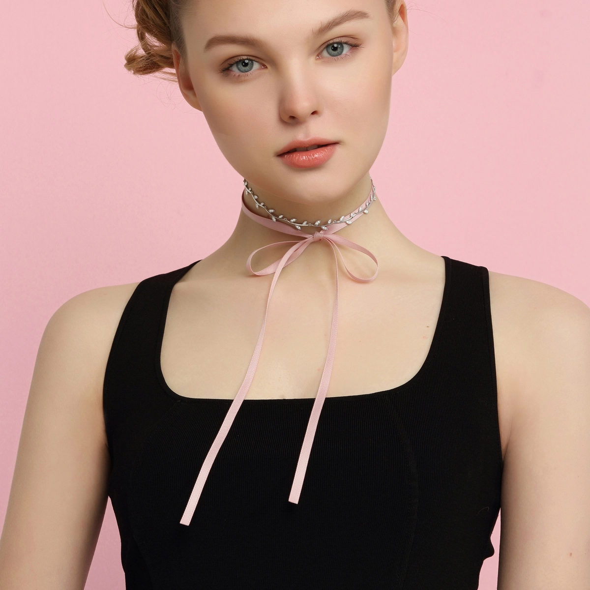 LELOUP choker