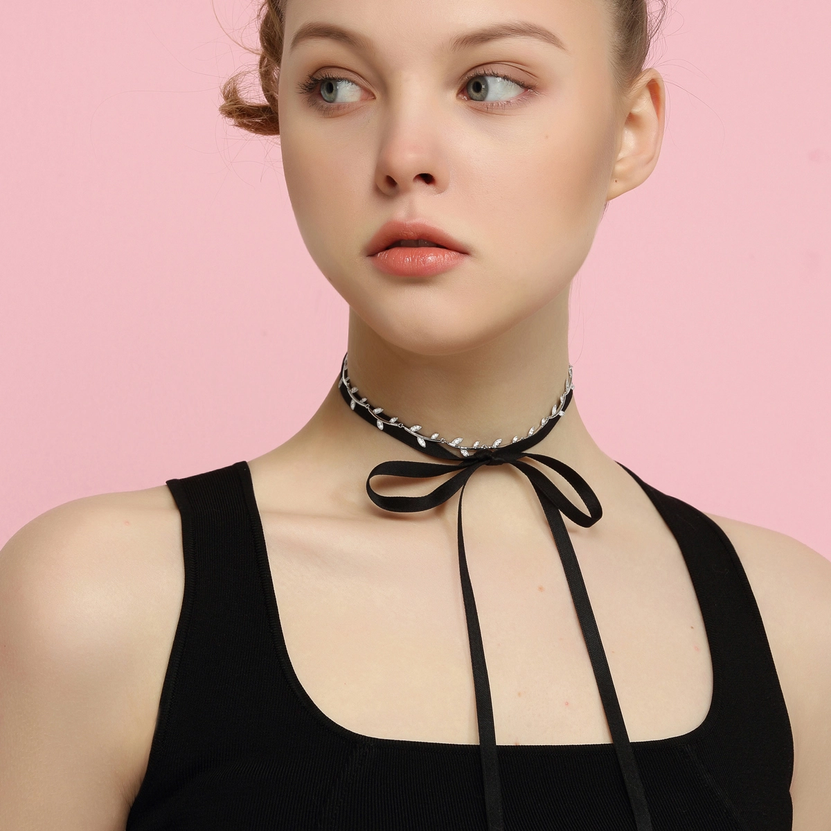 LELOUP choker