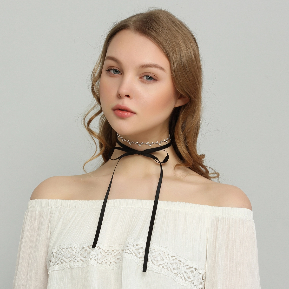 LELOUP choker