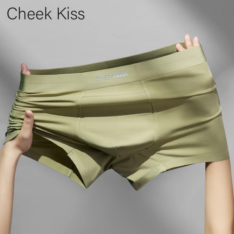 cheekkiss A 2