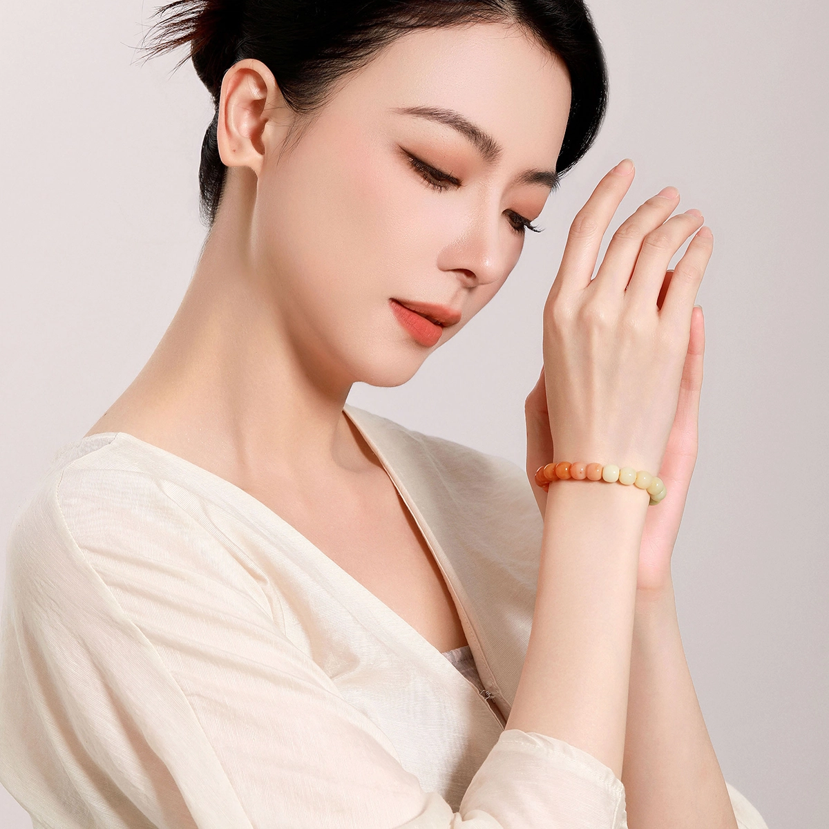 梦金园 【吉祥富贵】渐变 吉祥如意招财纳福转运珠#好运 黄龙玉 玉石手串 女款