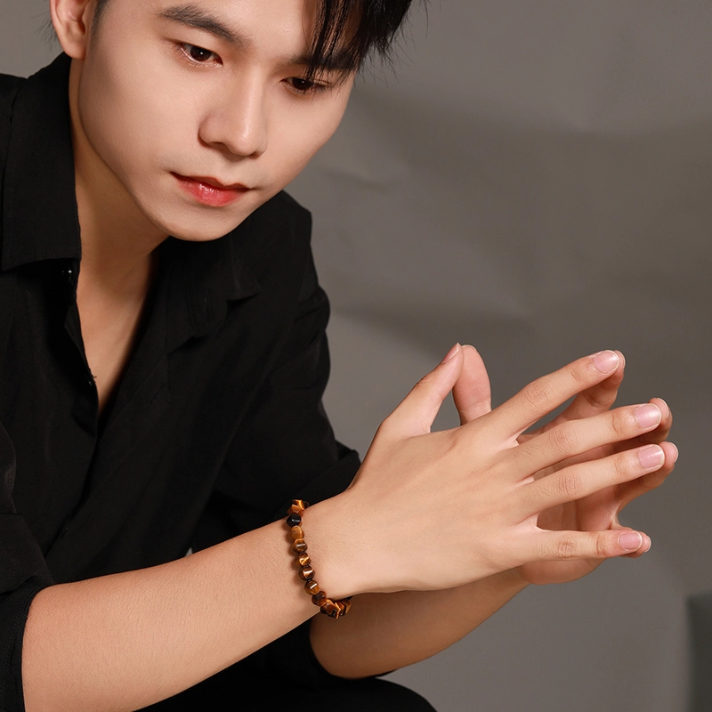 梦金园 锦年鸿运 经典福运本命年新年招财转运小众设计手饰#好运 虎眼石 手串 男女同款情侣款