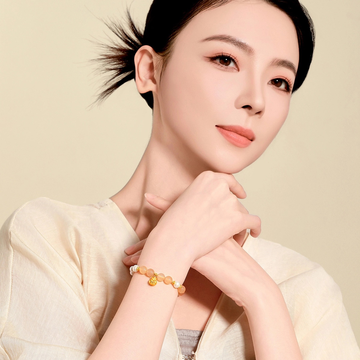 梦金园 杏花福袋转运珠 国潮新中式小众设计福满袋精致可爱时尚百搭 袋袋有福#好运 玛瑙 玉石手串 女款