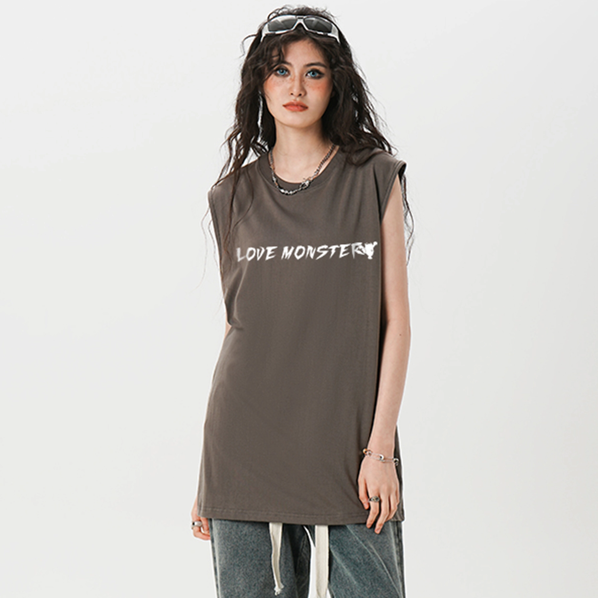 love monster logo
