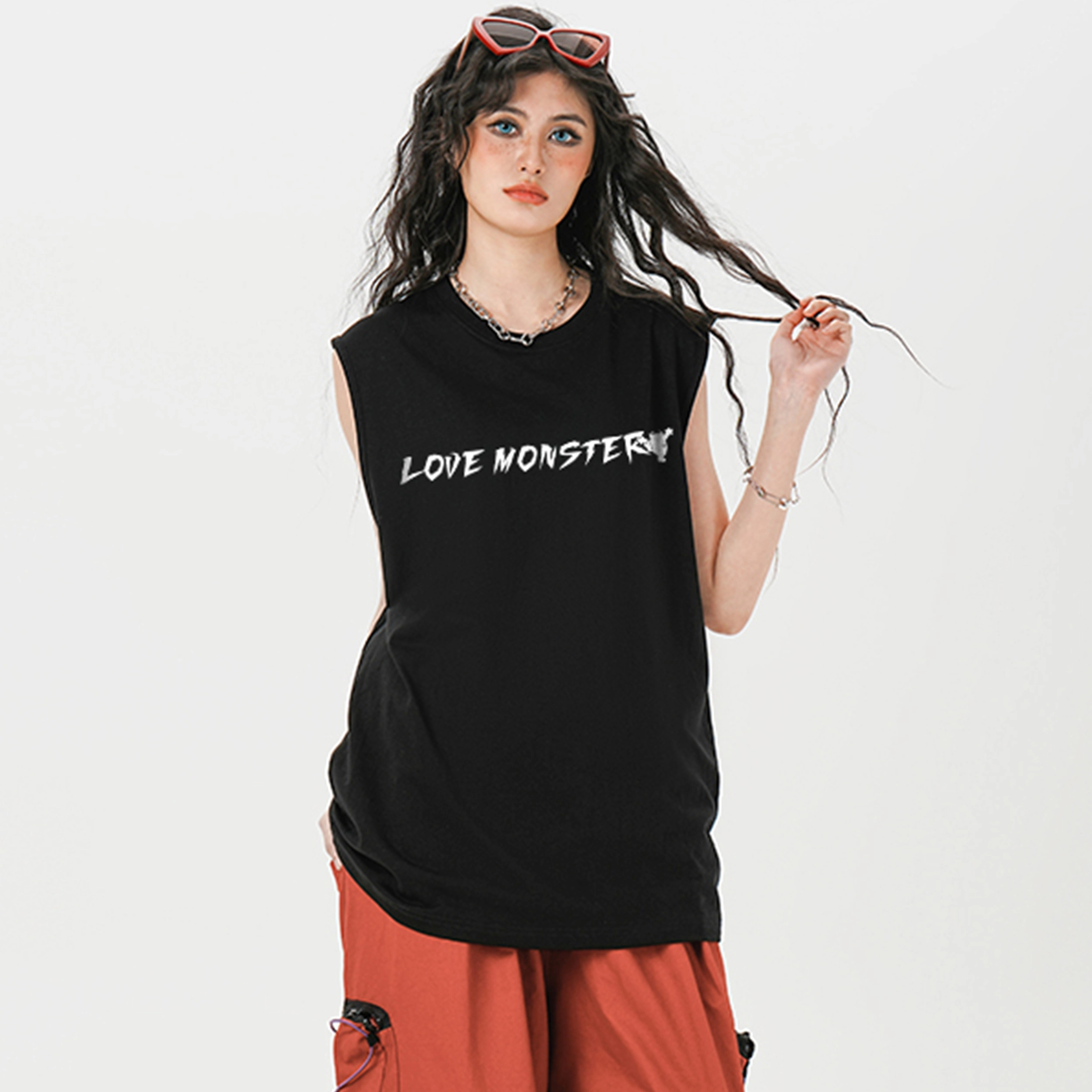 love monster logo
