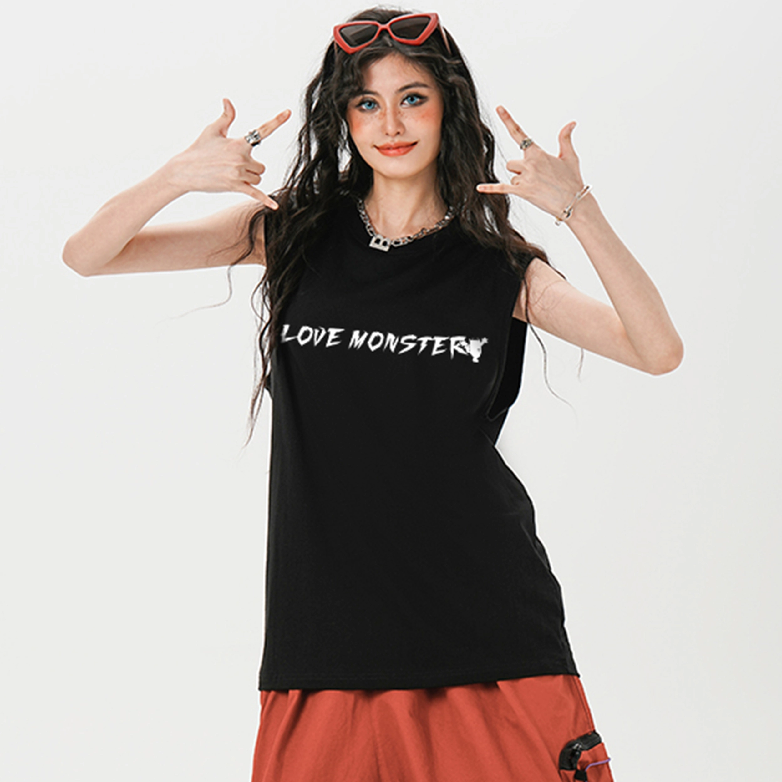 love monster logo