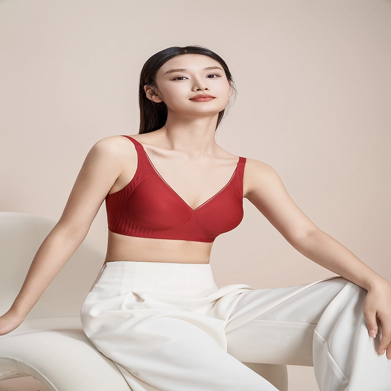 都市丽人 舒适透气聚拢薄款无痕调整型上托文胸 女款