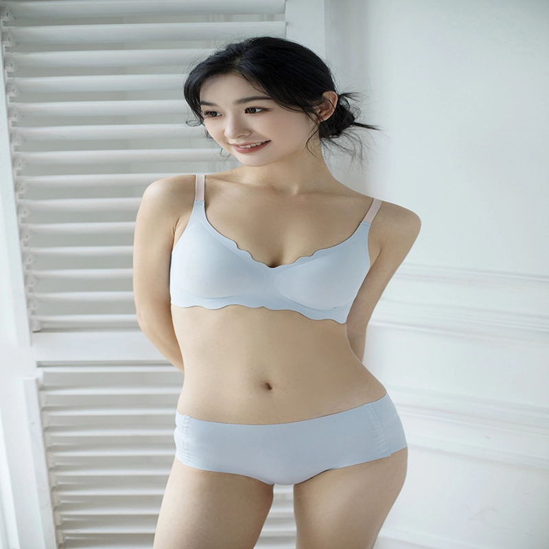 都市丽人 聚拢舒适小胸无痕上托托胸透气调整型文胸 女款
