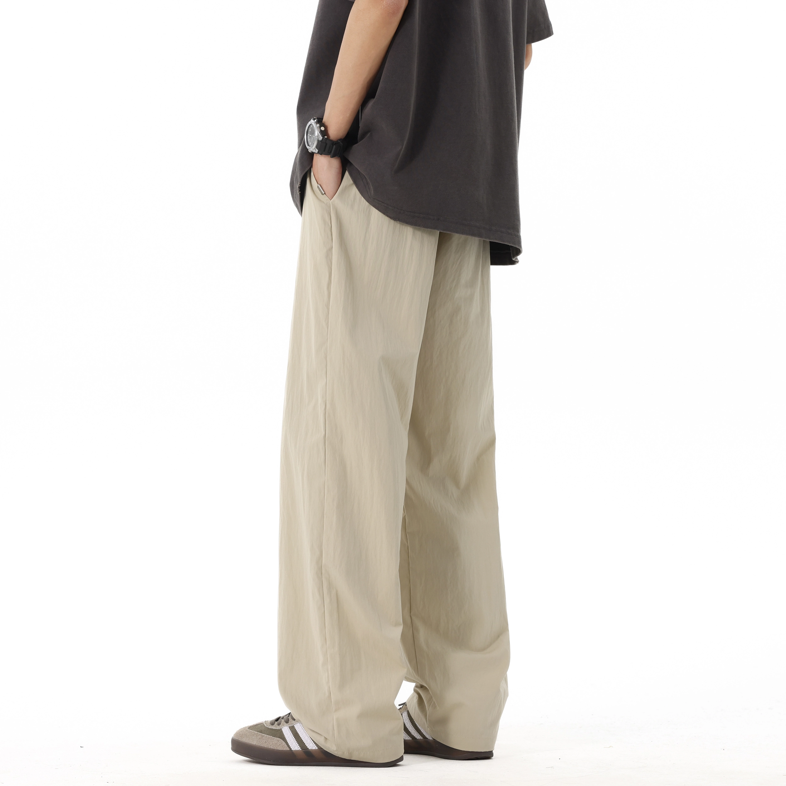AWAO