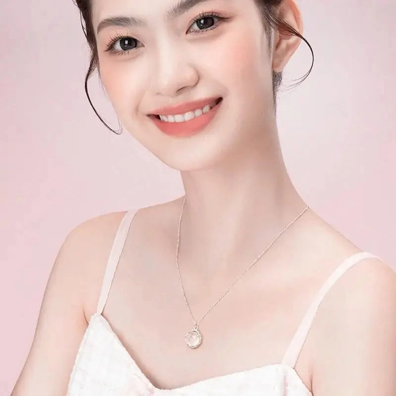 周纪福 连荔枝 白月光茘枝冻吊坠 精致浪漫简约锁骨链 小众轻奢百搭 礼盒#好运 玉髓 项链 女款