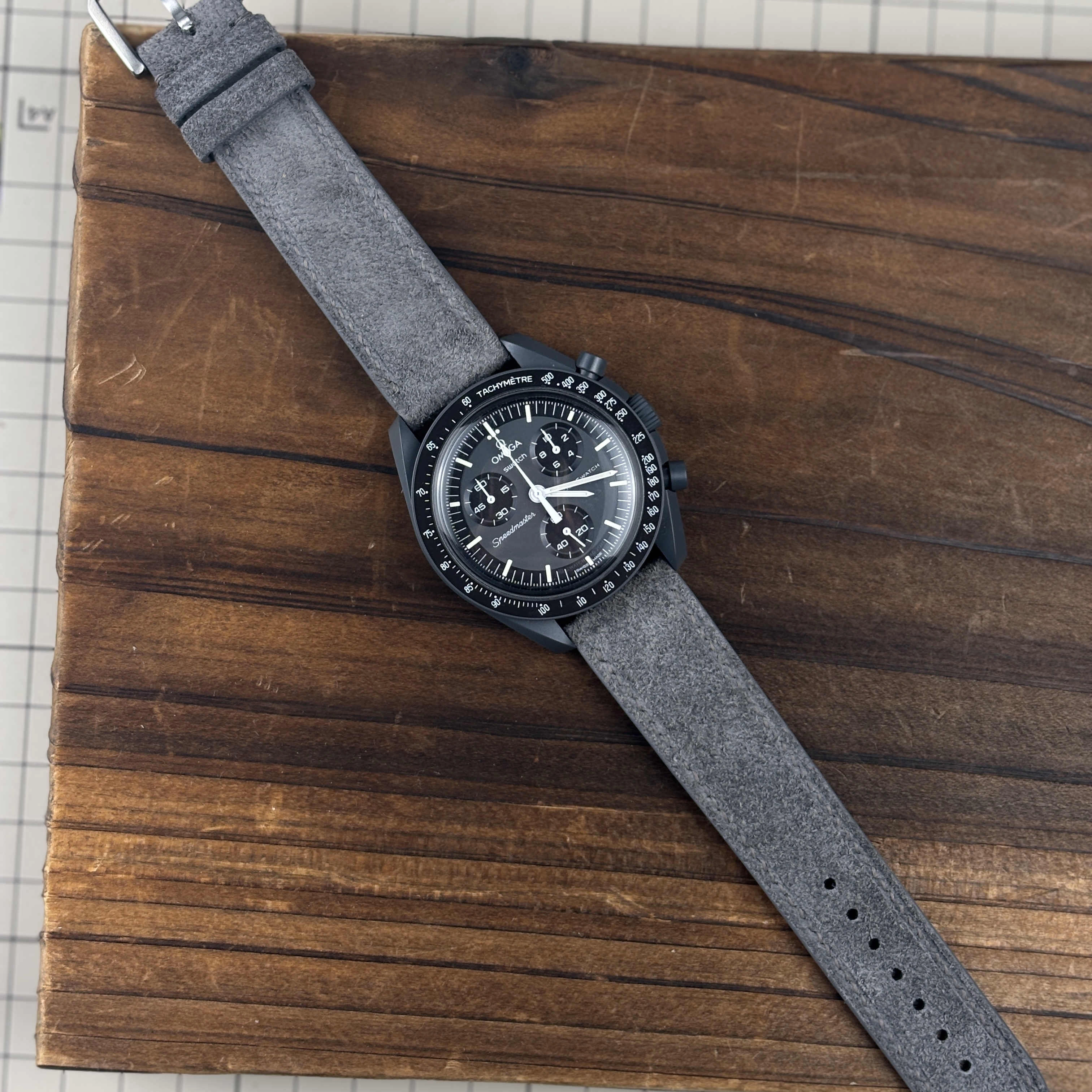 Benchmark OMEGA X SWATCH 75115