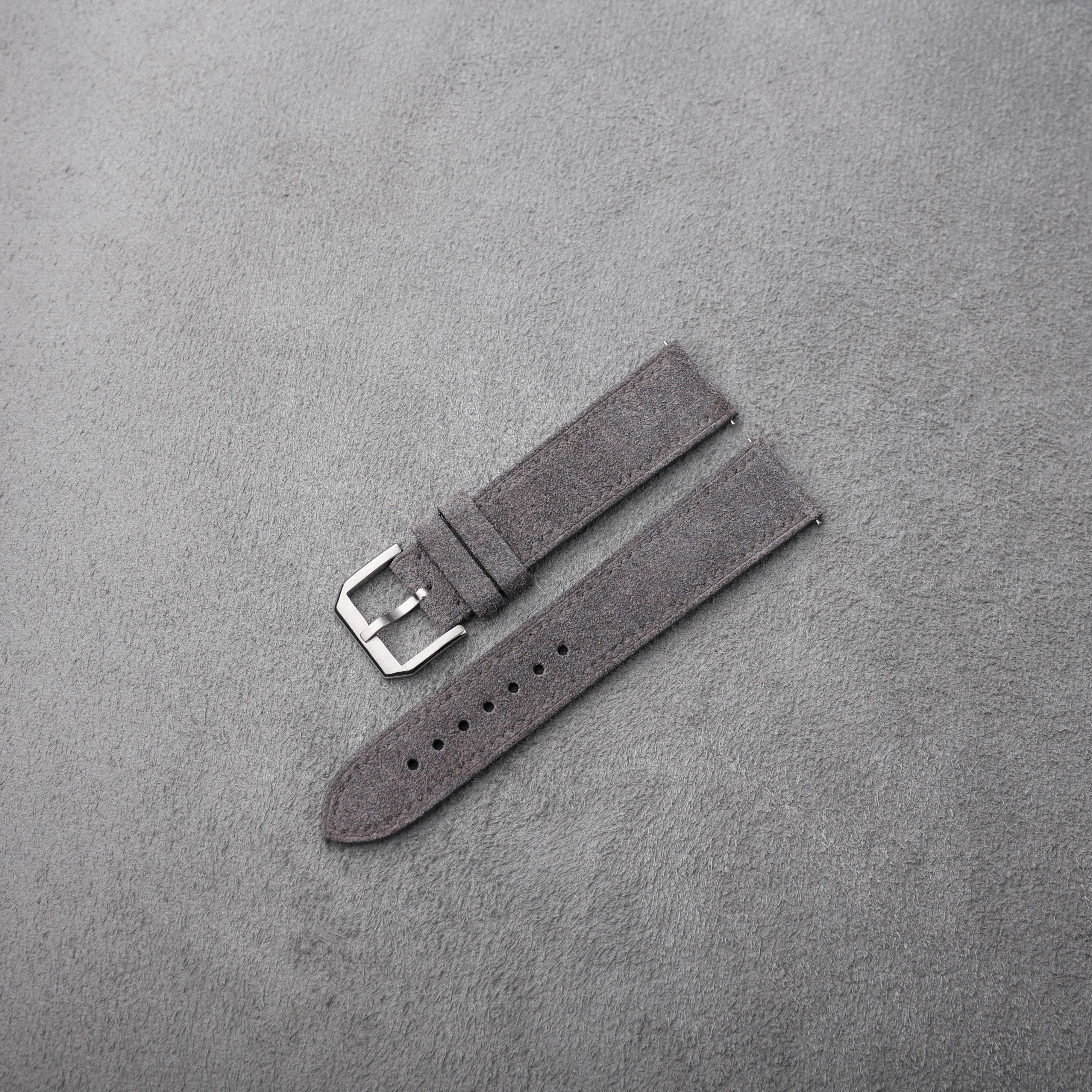 Benchmark OMEGA X SWATCHSuede 75115