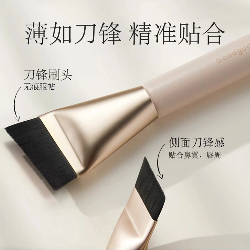 古迪  刀锋粉底刷子 一字扁头不吃粉化妆师专用粉底液化妆刷加调色板