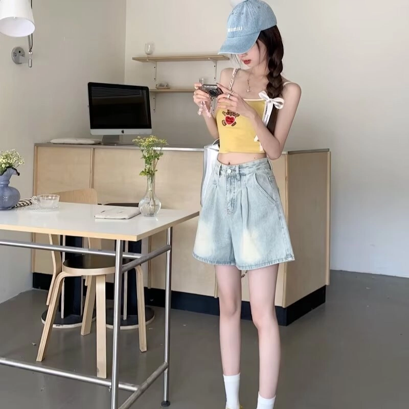 欧迪芬 水洗休闲宽松简约通勤风纯色高腰阔腿牛仔短裤 女款