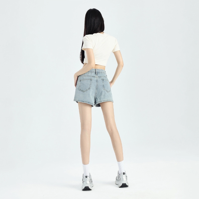 欧迪芬 时尚舒适百搭牛仔短裤 女款 浅蓝