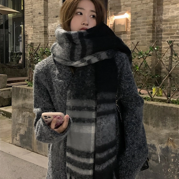 浪莎 高级感马海毛加厚长款冬季 保暖 学院风柔软亲肤流苏披肩 礼盒装 涤纶 绒线围巾 通用