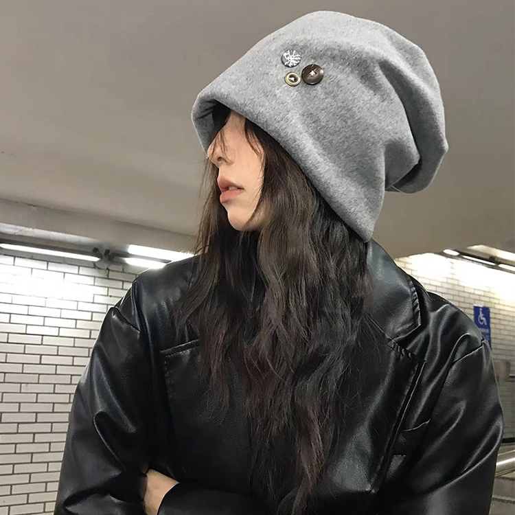 【潮酷穿搭】 浪莎 韩系毛呢纽扣冷帽堆堆帽女生秋冬高级感包头帽子显脸小护耳月子帽 涤纶 绒线帽 女款