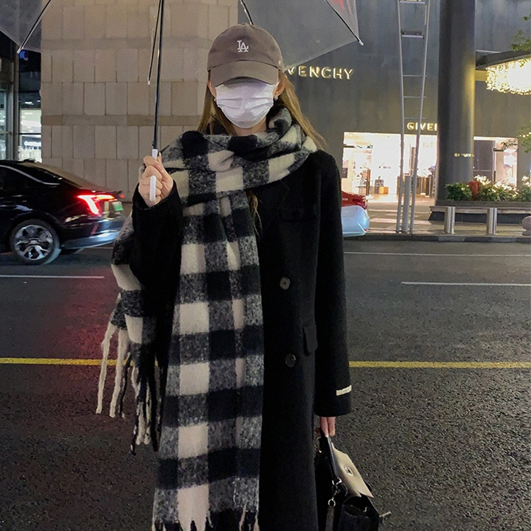 浪莎 超级氛围感马海毛流苏韩系加厚保暖格子仿羊绒 绒线围巾 通用