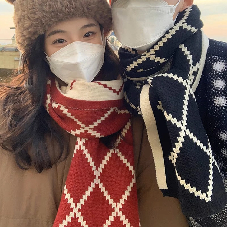 【新年氛围感】 浪莎 新年红色小香风菱形格双面围巾披肩百搭秋冬保暖针织围脖 男女同款情侣款 绒线围巾 男女同款情侣款