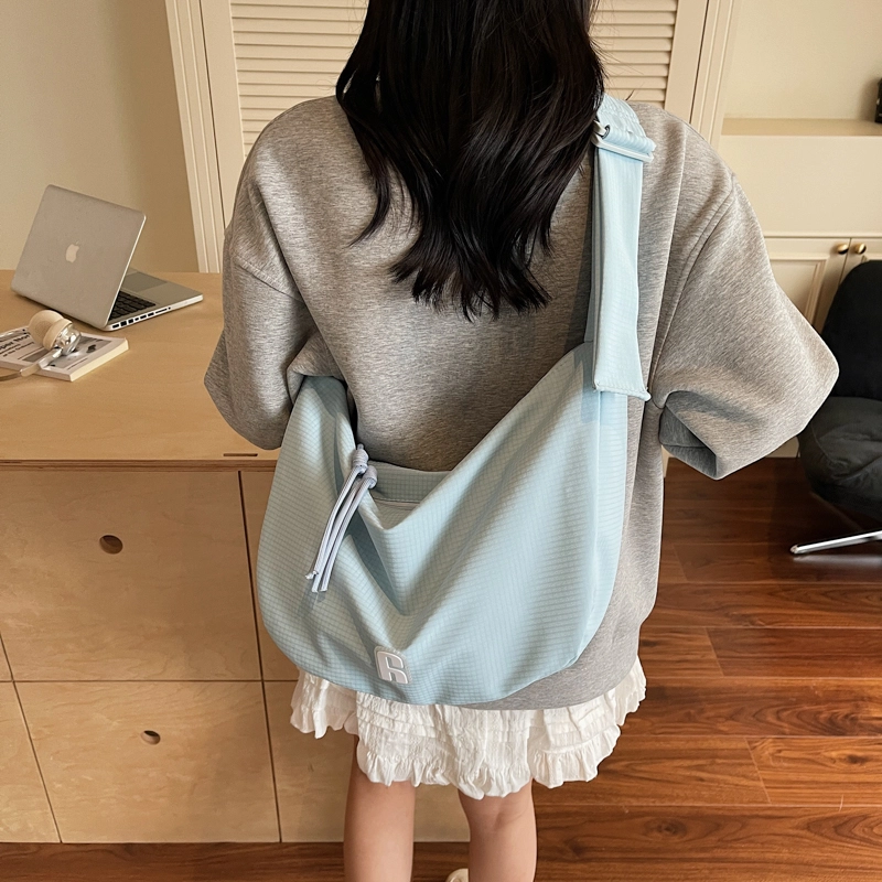 Miss Angel ins