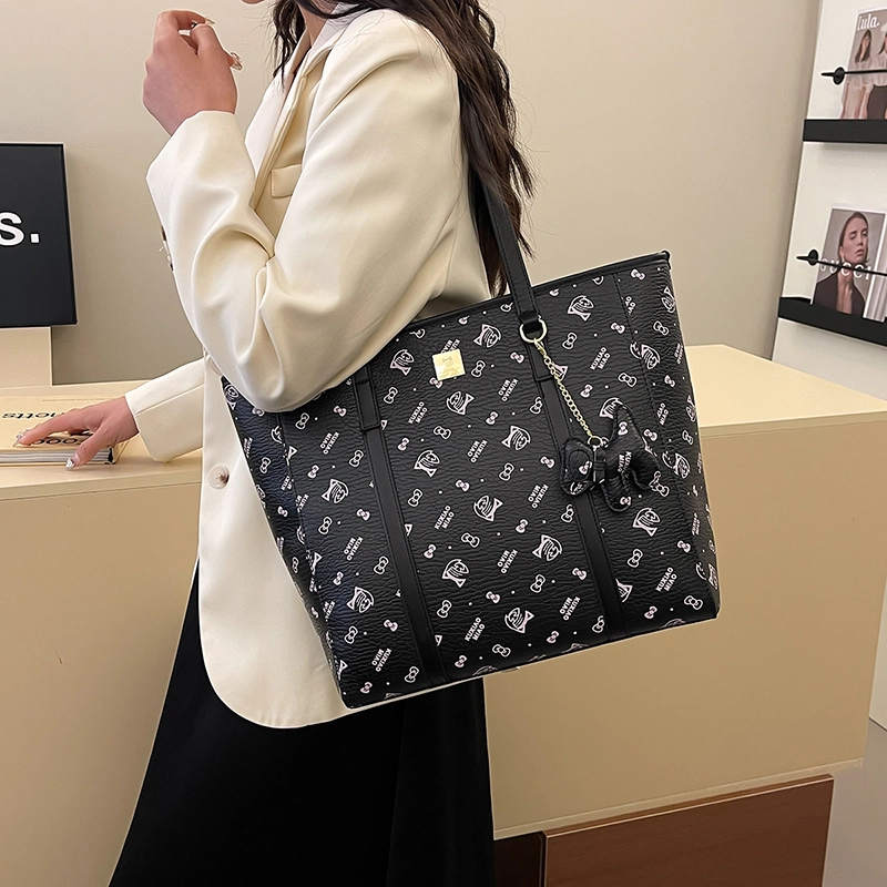 Miss Angel PU Tote