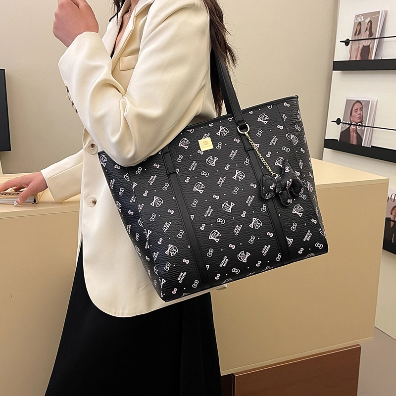 Miss Angel PU Tote