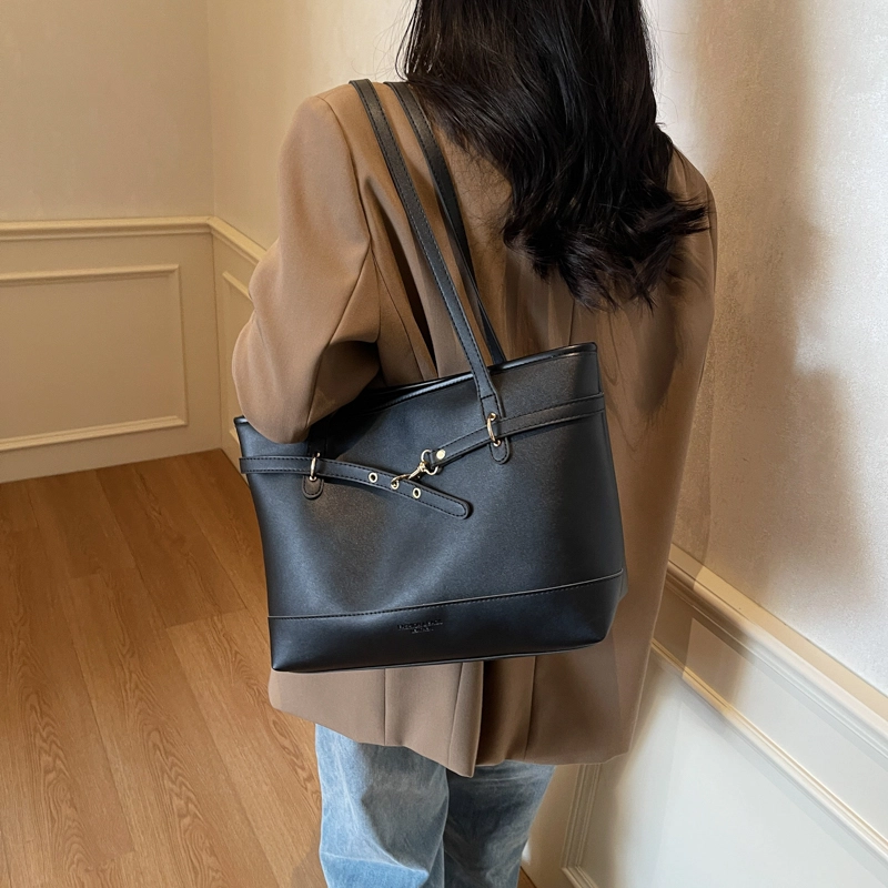 Miss Angel PU Tote