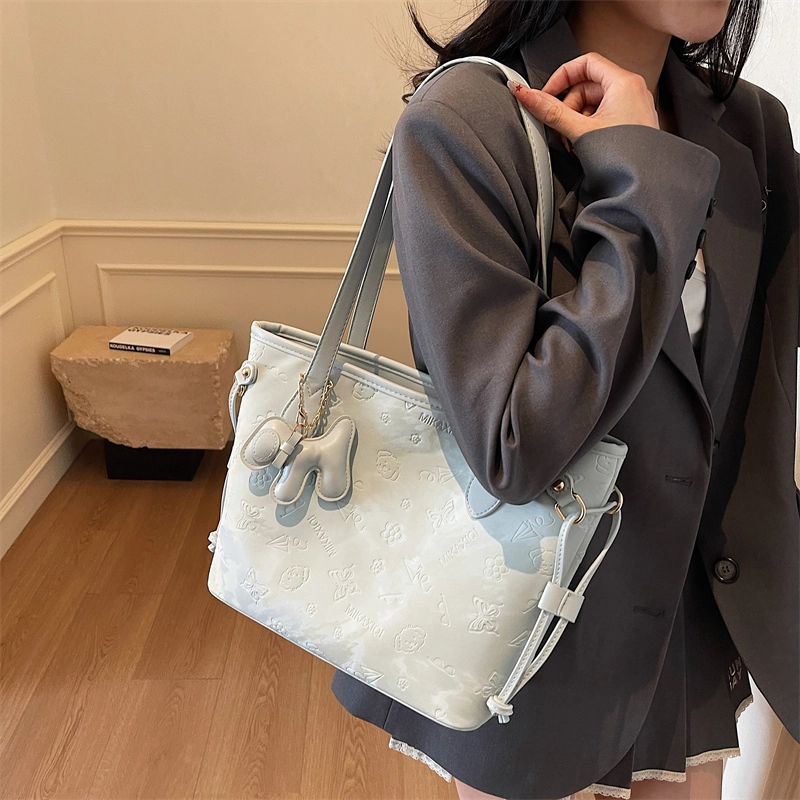Miss Angel PU Tote