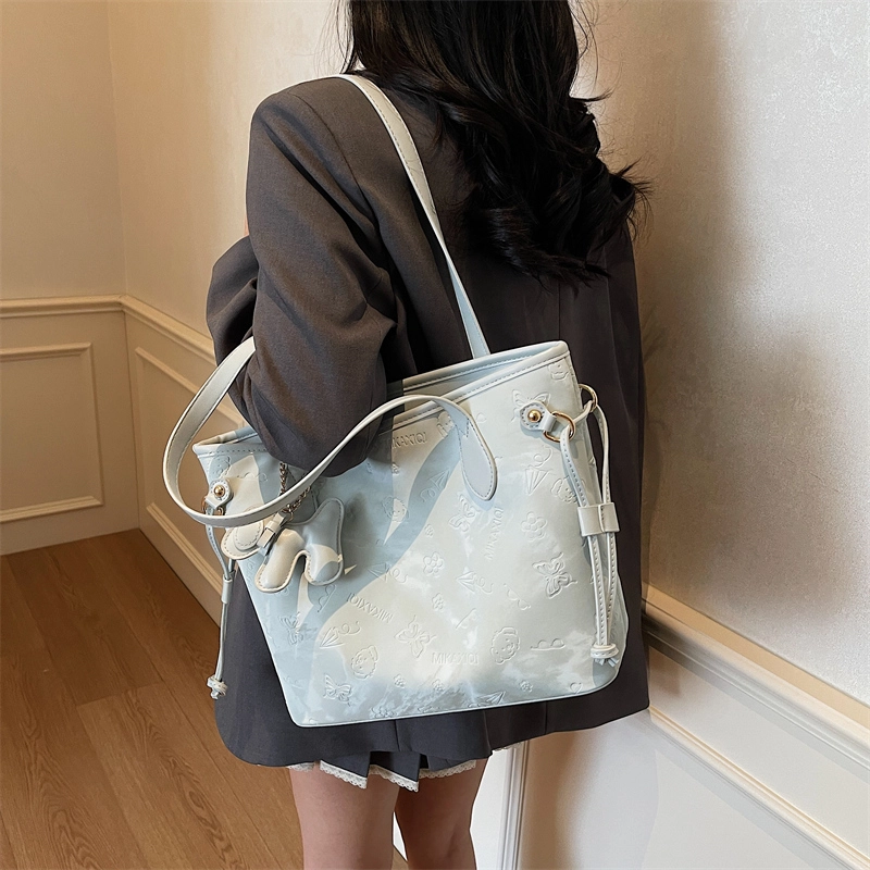Miss Angel PU Tote