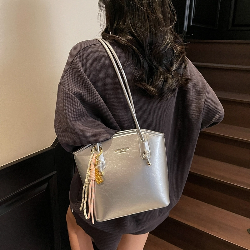 Miss Angel PU Tote