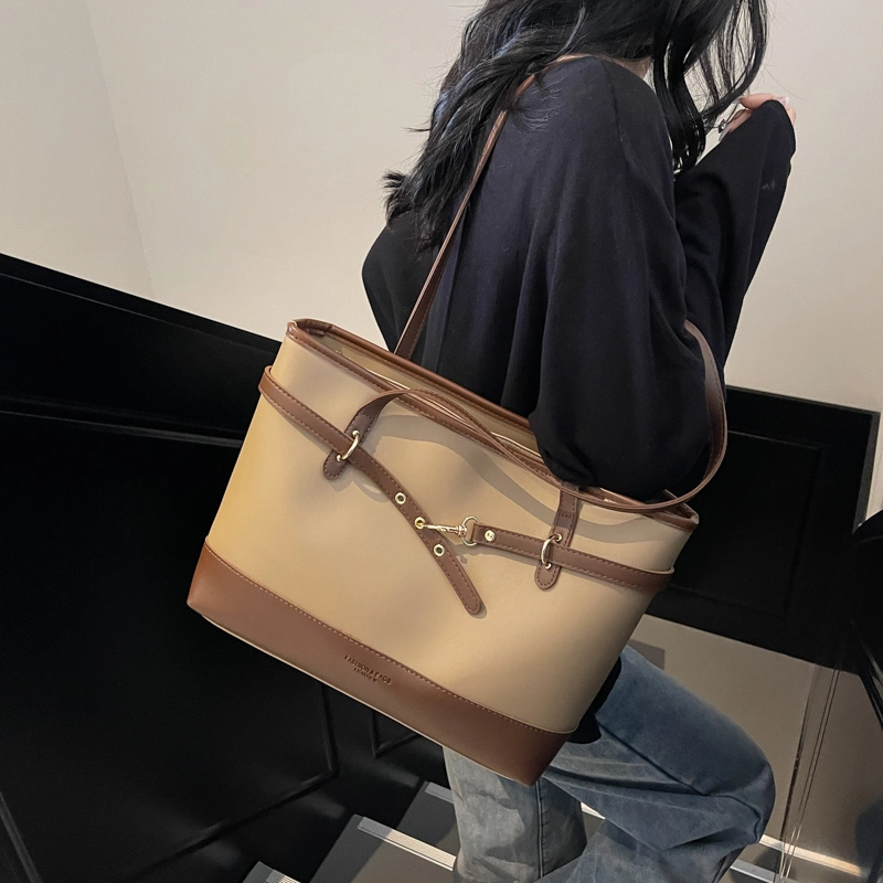 Miss Angel PU Tote
