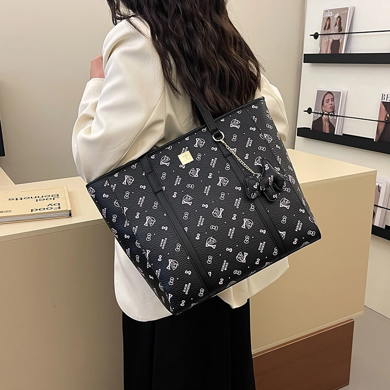 Miss Angel PU Tote