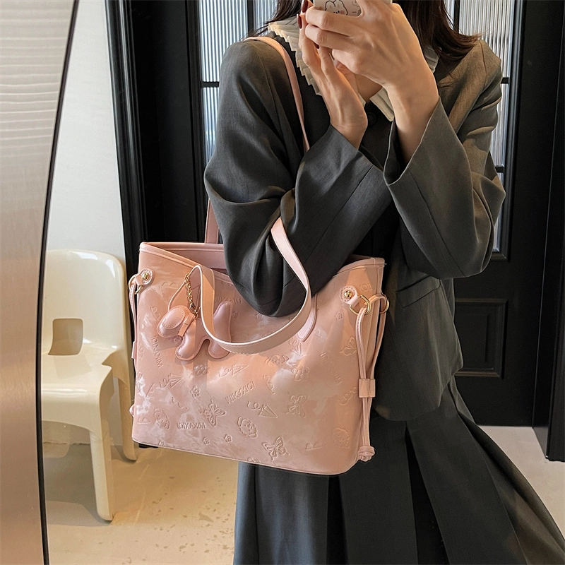 Miss Angel PU Tote