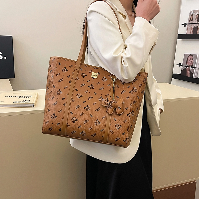 Miss Angel PU Tote
