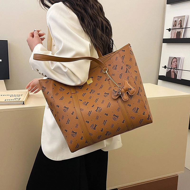 Miss Angel PU Tote